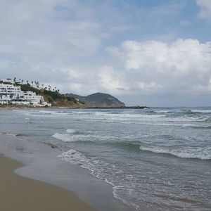 Meet your Posher, Imane